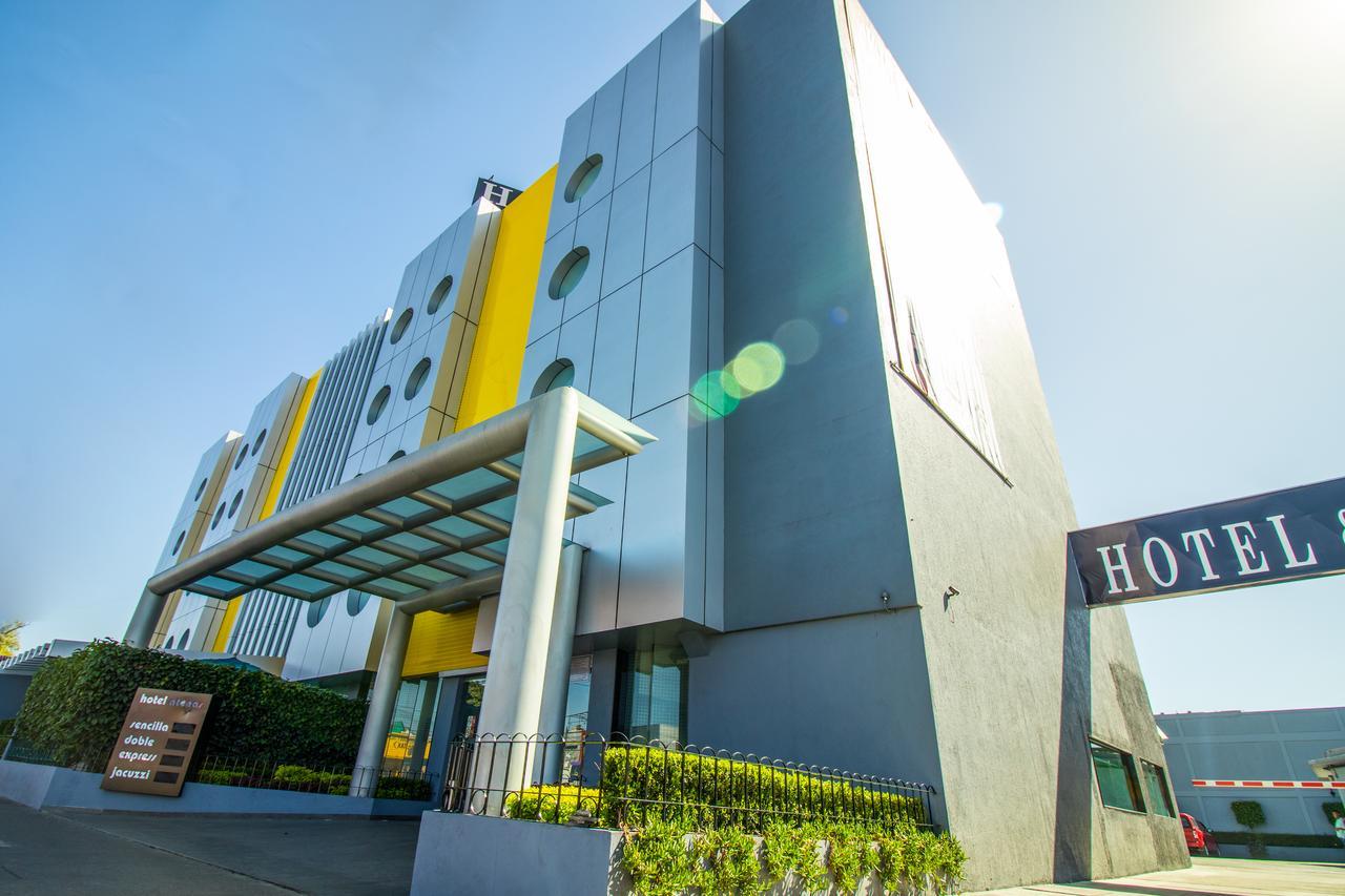 Hotel Atenas Plaza Mexiko-Stadt Exterior foto